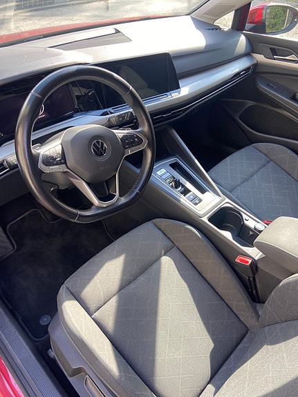 Volkswagen Golf VIII 3 of 4