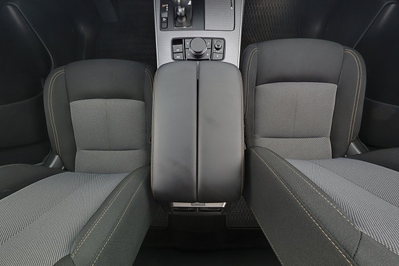 Mazda CX-60 11 of 18