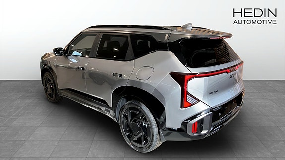 Kia Seltos 7 of 16