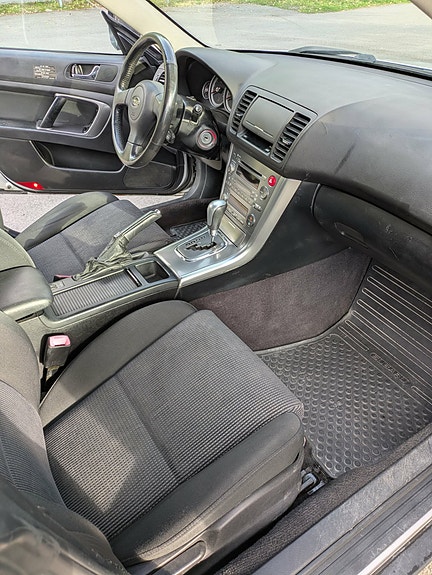 Subaru Outback 6 of 6
