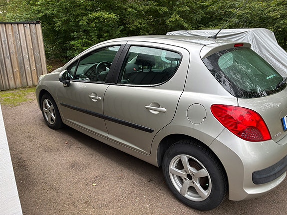 Peugeot 207 4 of 4