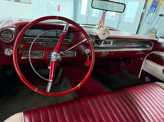Cadillac Deville 19 of 30