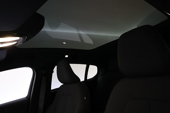 Volvo C40 14 of 22