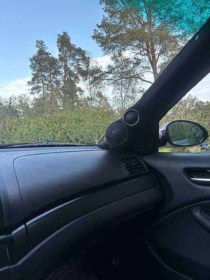 BMW 320d 5 of 5