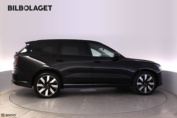 Volvo EX90 2 of 29