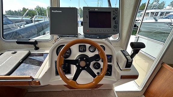 Willys 700 - Volvo Penta 4,3GS. Fin hyttbåt. HÖSTREA! 10 of 20