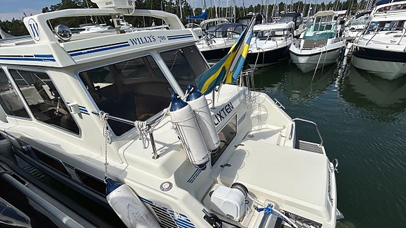 Willys 700 - Volvo Penta 4,3GS. Fin hyttbåt. HÖSTREA! 17 of 20
