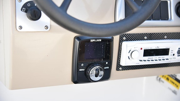 Campion 552i -2006.! Zipwake! Garmin 9-tum! HÖSTREA! 6 of 25