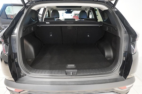 Hyundai Tucson 21 of 26