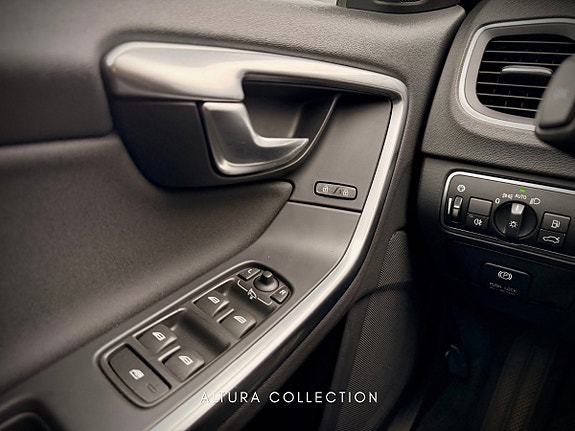 Volvo V60 17 of 25