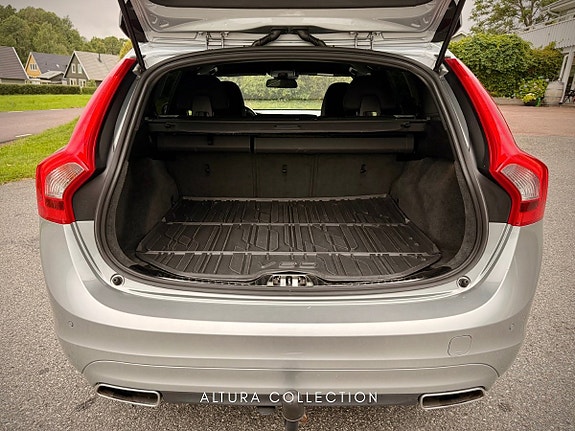 Volvo V60 16 of 25
