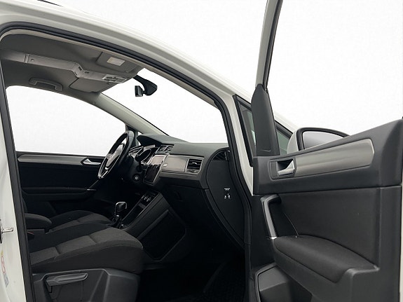 Volkswagen Touran 23 of 30