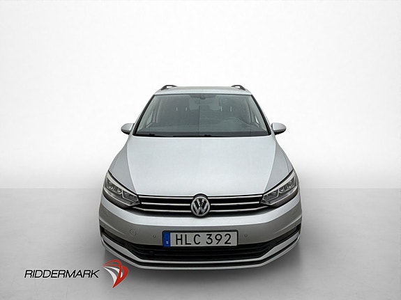 Volkswagen Touran 2 of 28