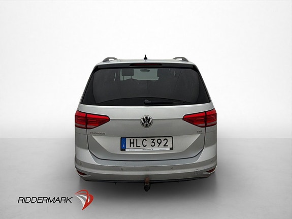 Volkswagen Touran 6 of 28