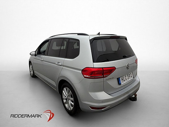 Volkswagen Touran 5 of 28