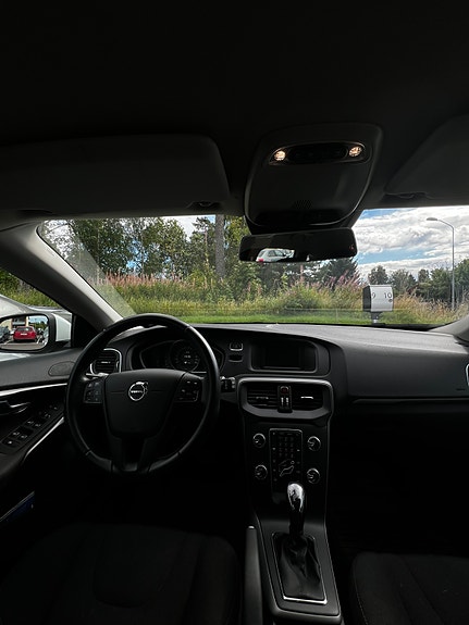 Volvo V40 7 of 7