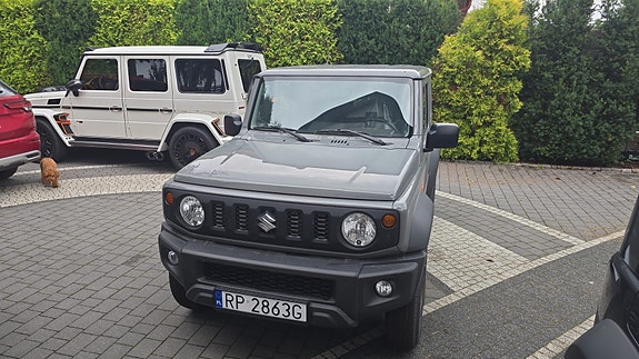 Suzuki Jimny 2 of 5