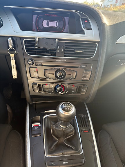 Audi A4 10 of 13