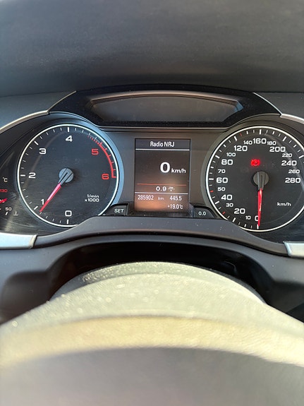 Audi A4 7 of 13