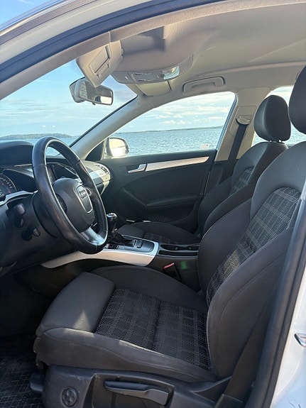 Audi A4 6 of 13