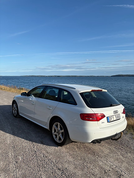 Audi A4 3 of 13
