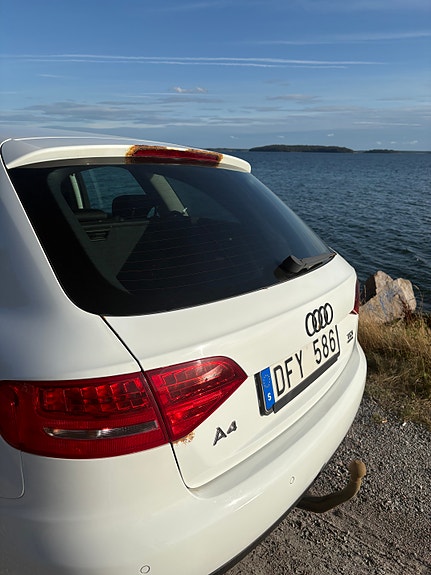 Audi A4 9 of 13
