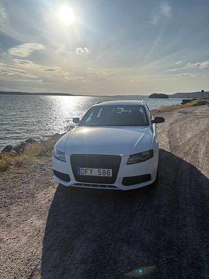 Audi A4 2 of 13