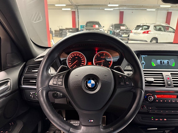 BMW X6 21 of 25