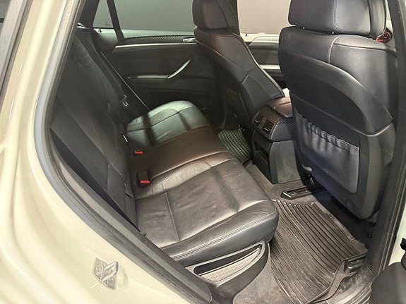 BMW X6 20 of 25