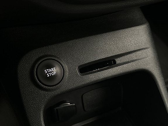 Renault Captur 24 of 29