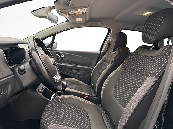Renault Captur 11 of 29