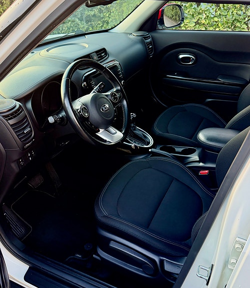Kia Soul 3 of 4