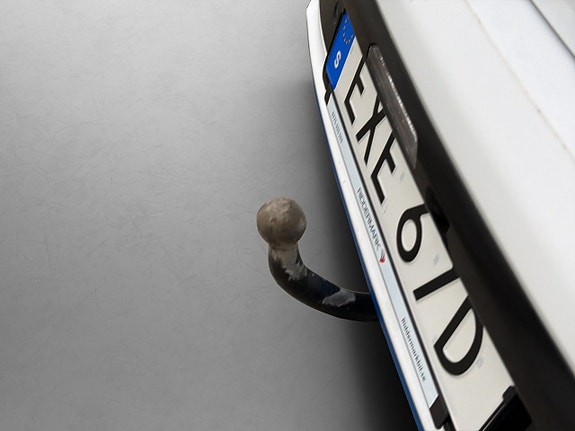 Hyundai IONIQ 10 of 30
