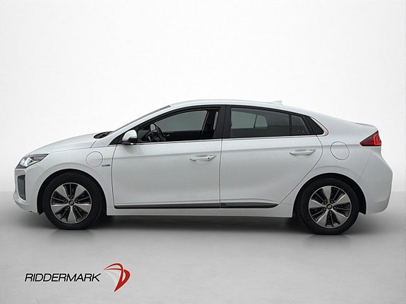 Hyundai IONIQ 4 of 30