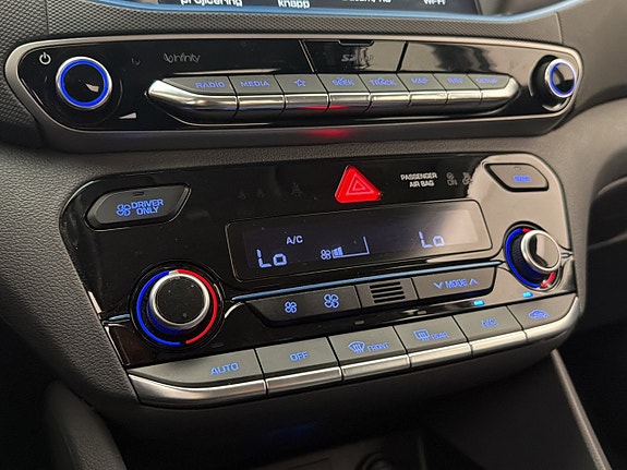 Hyundai IONIQ 25 of 30