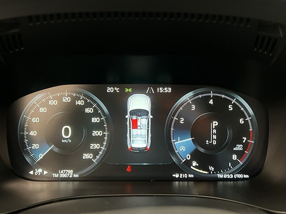 Volvo XC60 15 of 30