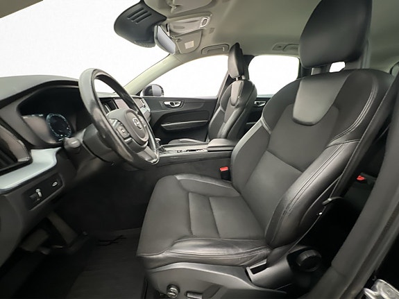 Volvo XC60 9 of 30