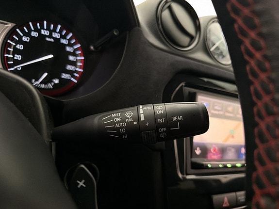 Suzuki Vitara 25 of 30