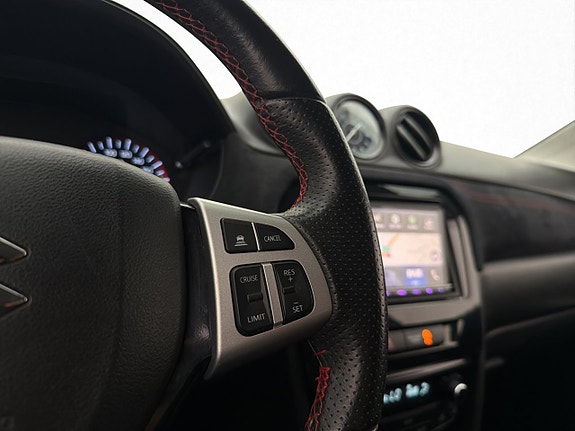 Suzuki Vitara 19 of 30