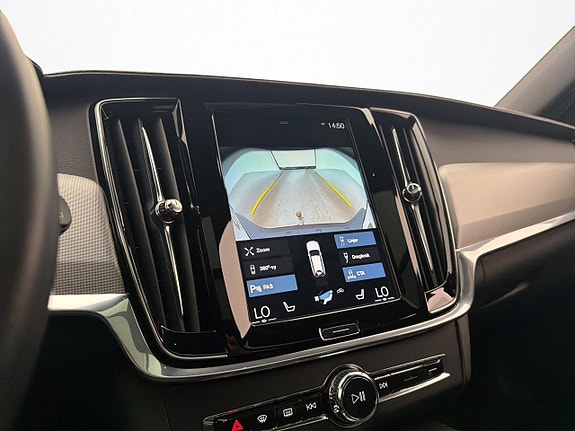 Volvo V90 30 of 30
