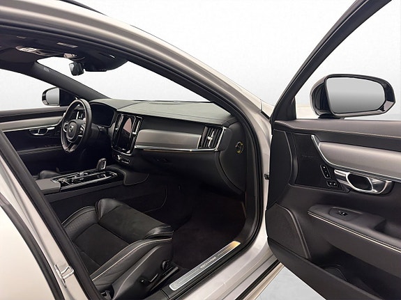 Volvo V90 19 of 30