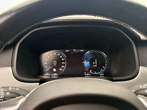 Volvo V90 22 of 30