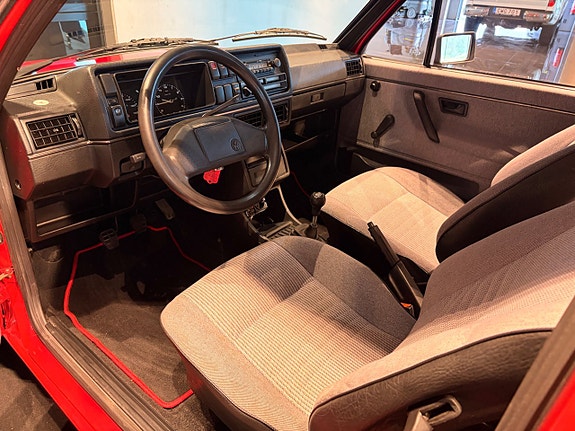 Volkswagen Jetta 17 of 21