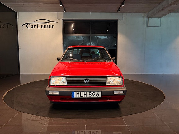 Volkswagen Jetta 8 of 21