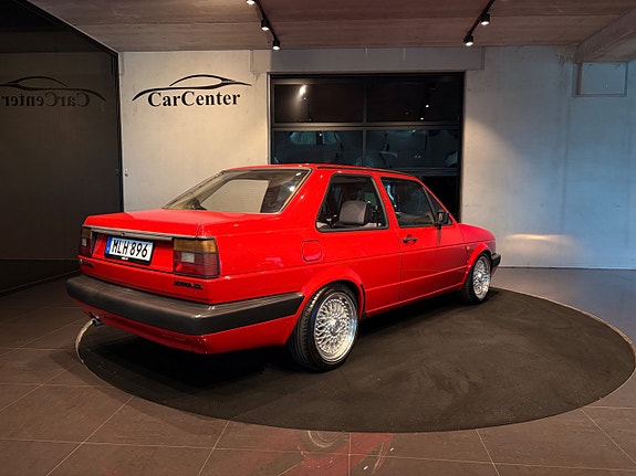 Volkswagen Jetta 11 of 21