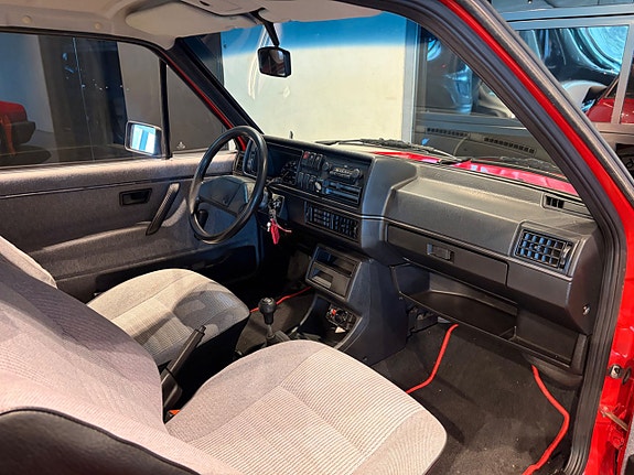 Volkswagen Jetta 5 of 21