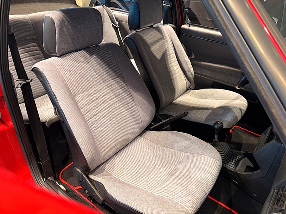 Volkswagen Jetta 13 of 21