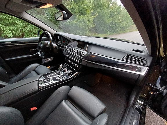 BMW 520d 8 of 18