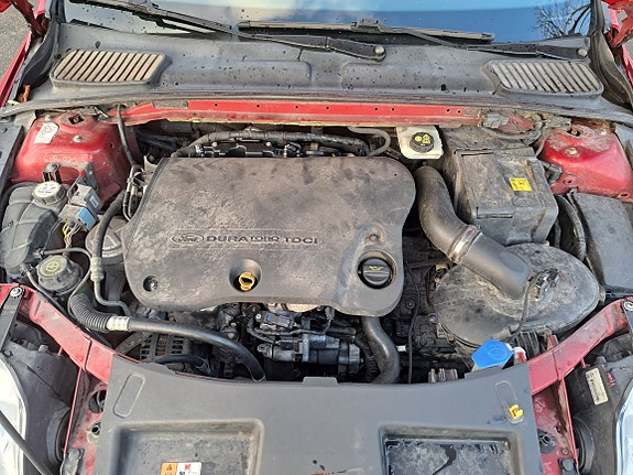 Ford Mondeo 8 of 9