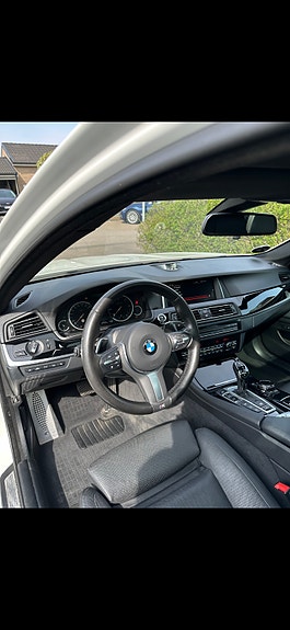BMW 535d 3 of 4